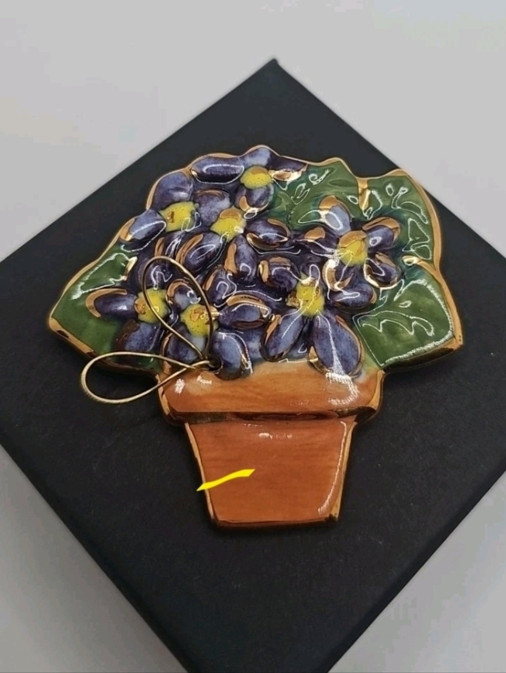 Vintage Handpainted African Violet Potted Flower Ceramic Brooch